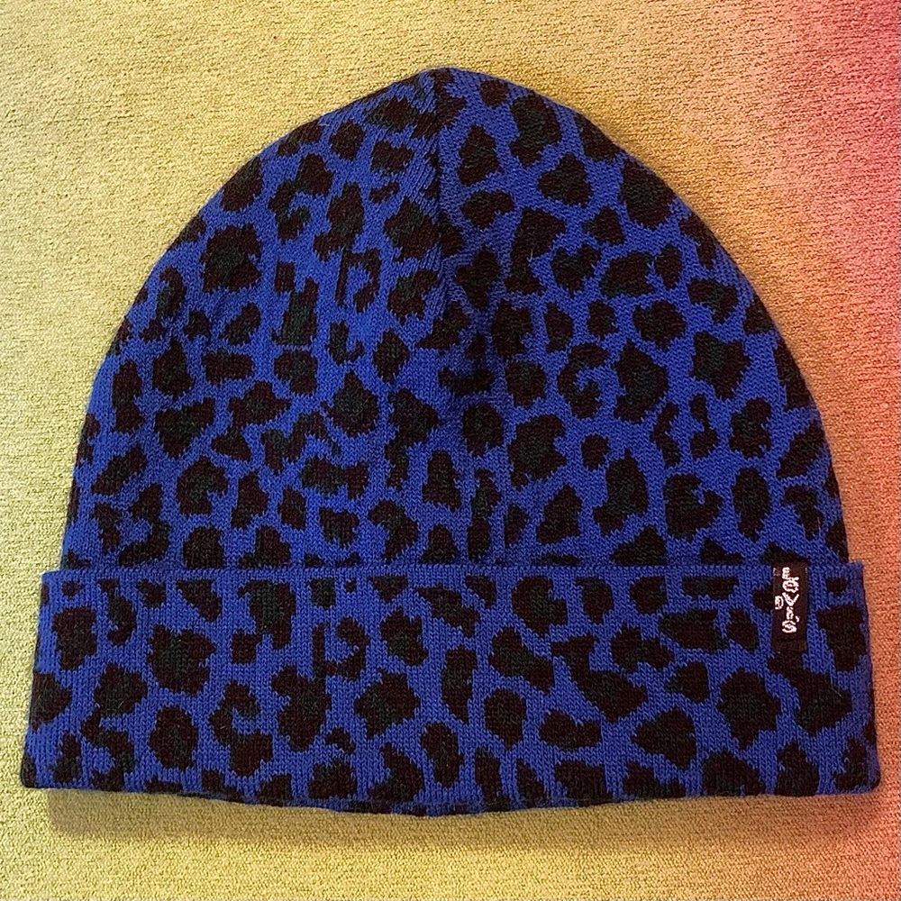 Blue cat print beanie